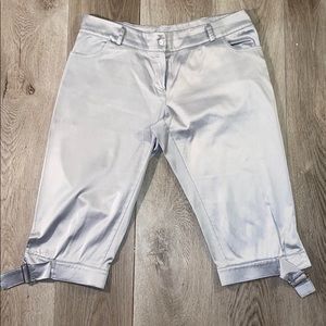 axara silk Capri pants